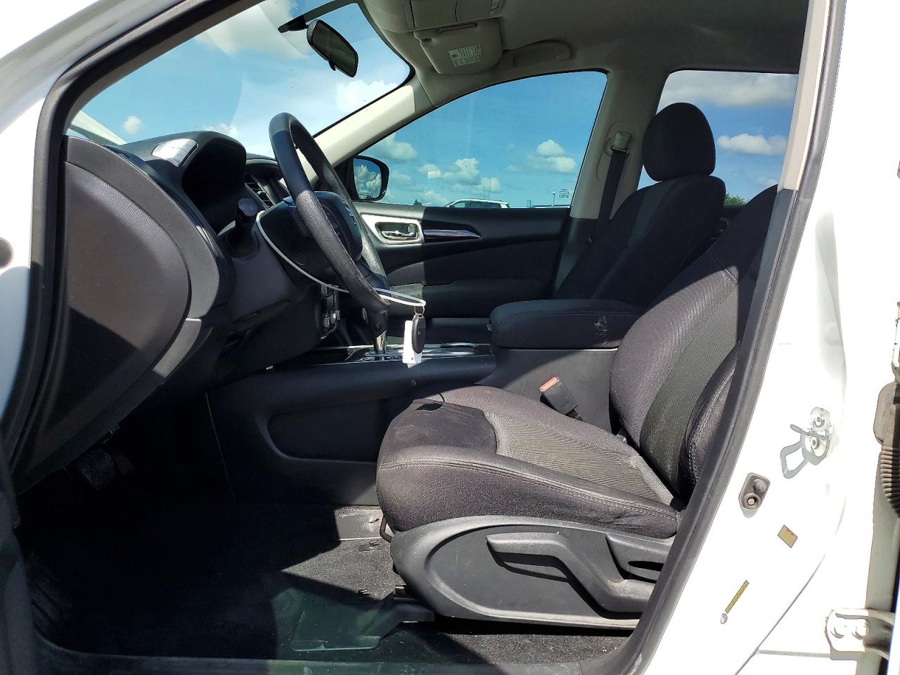 2017 NISSAN PATHFINDER