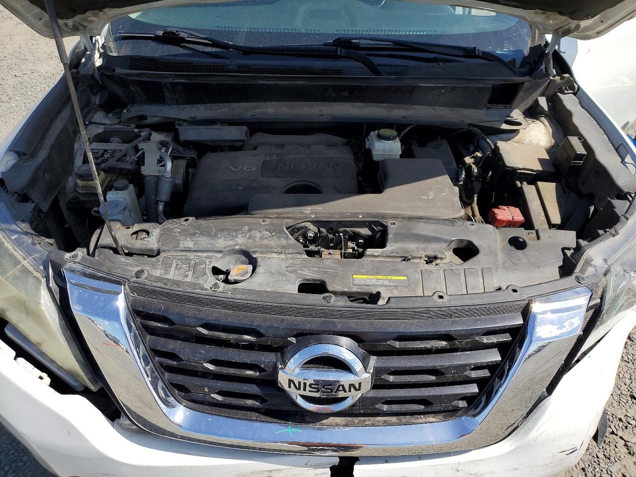 2017 NISSAN PATHFINDER