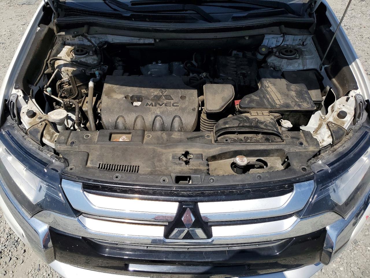 2017 MITSUBISHI OUTLANDER