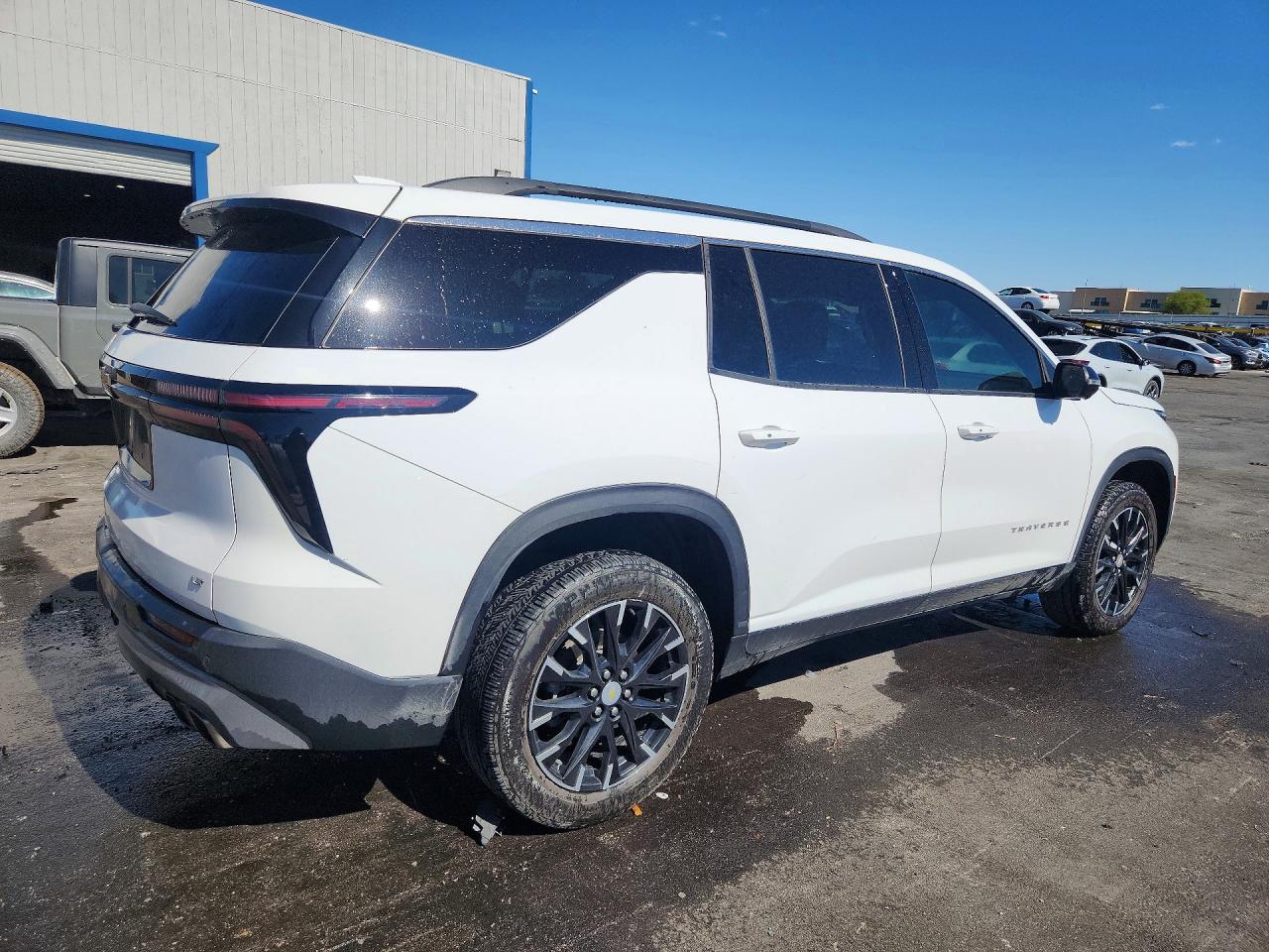 2024 CHEVROLET TRAVERSE