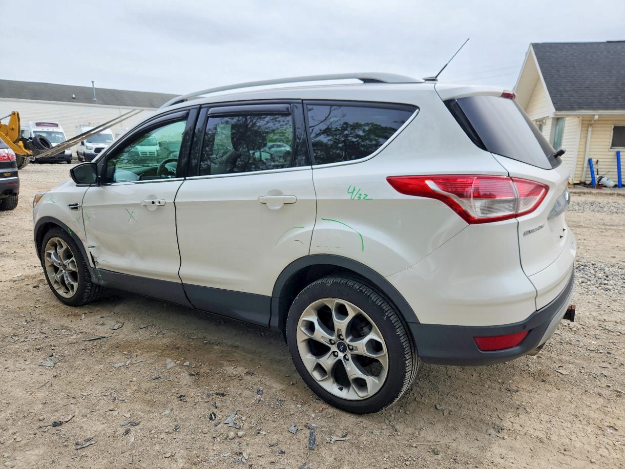 2015 FORD ESCAPE