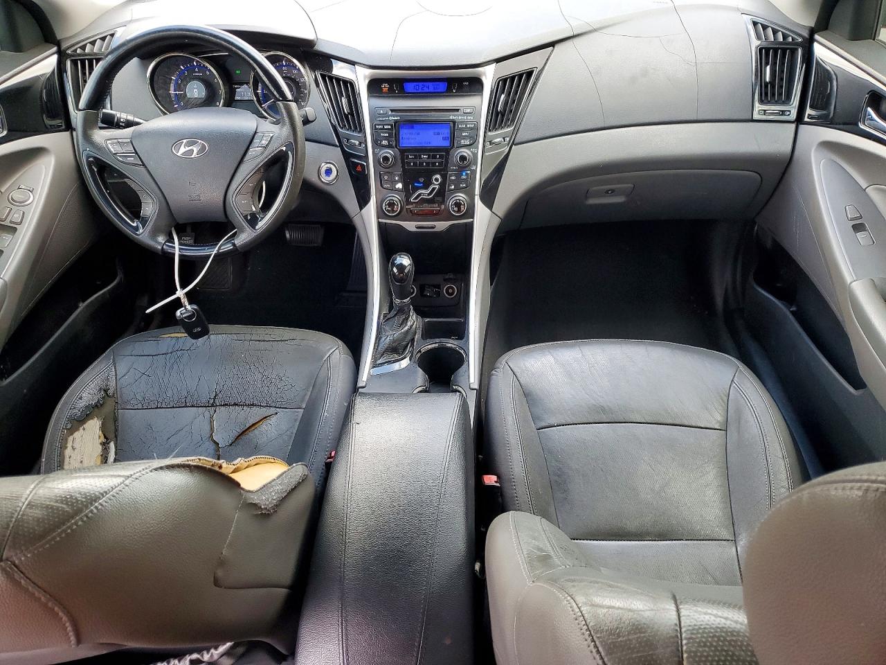2012 HYUNDAI SONATA