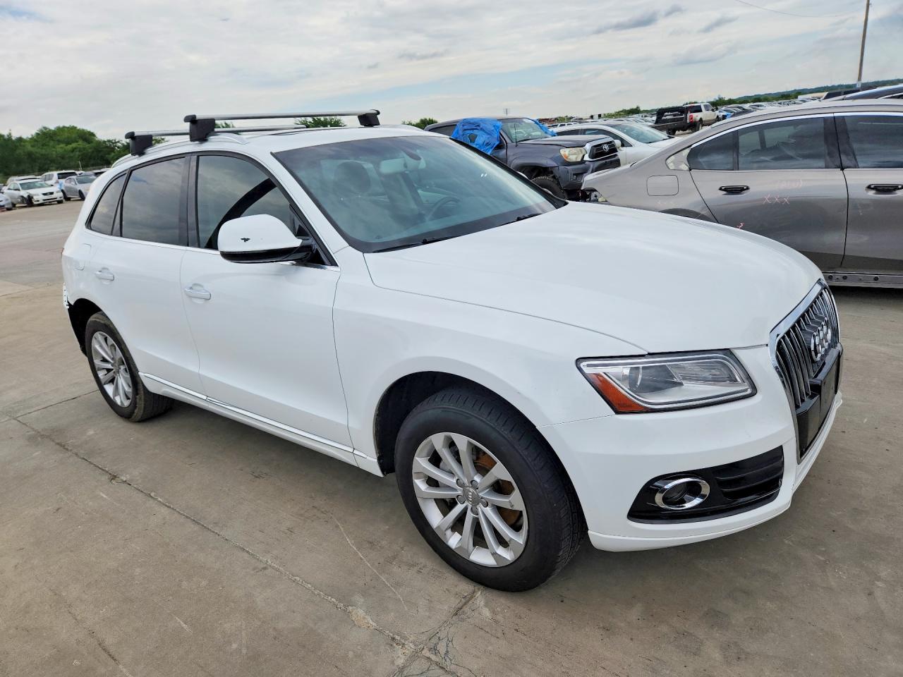 2016 AUDI Q5