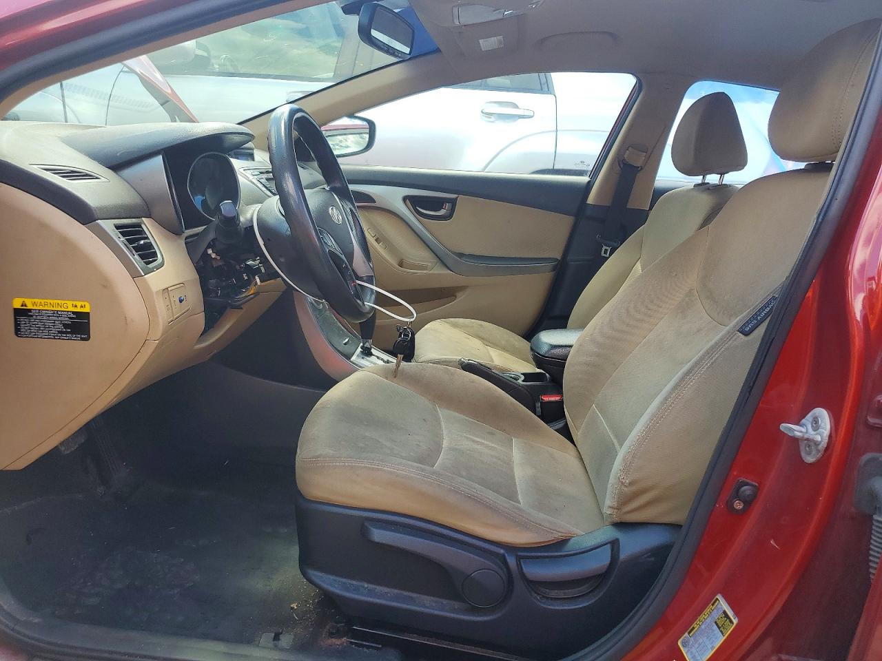 2012 HYUNDAI ELANTRA