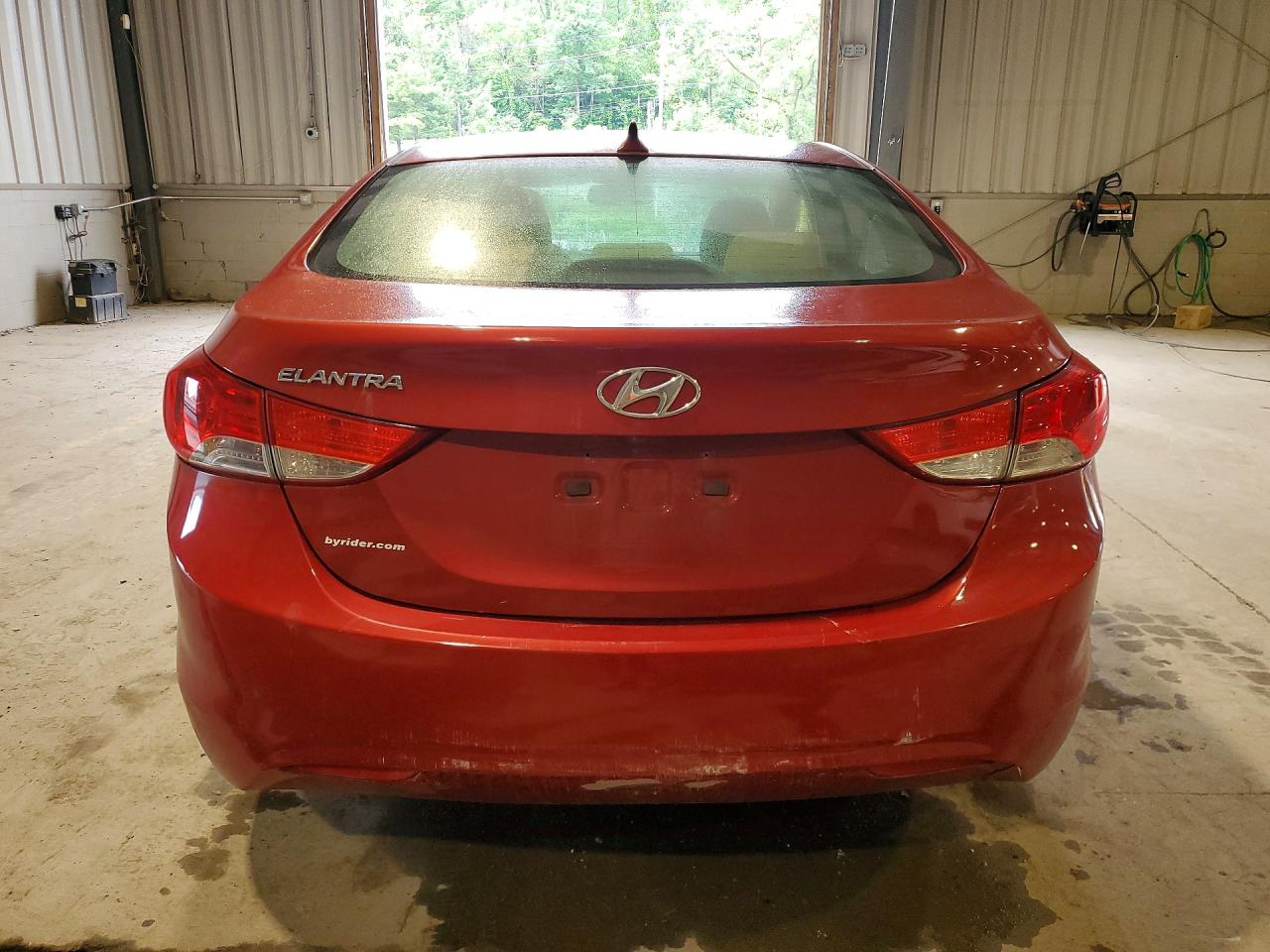 2012 HYUNDAI ELANTRA