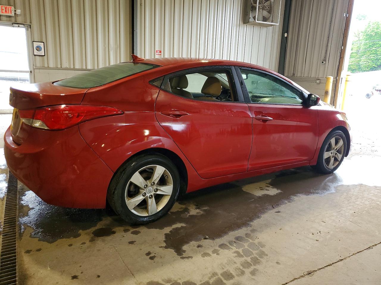 2012 HYUNDAI ELANTRA