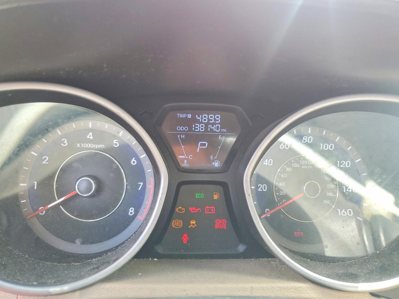 2012 HYUNDAI ELANTRA