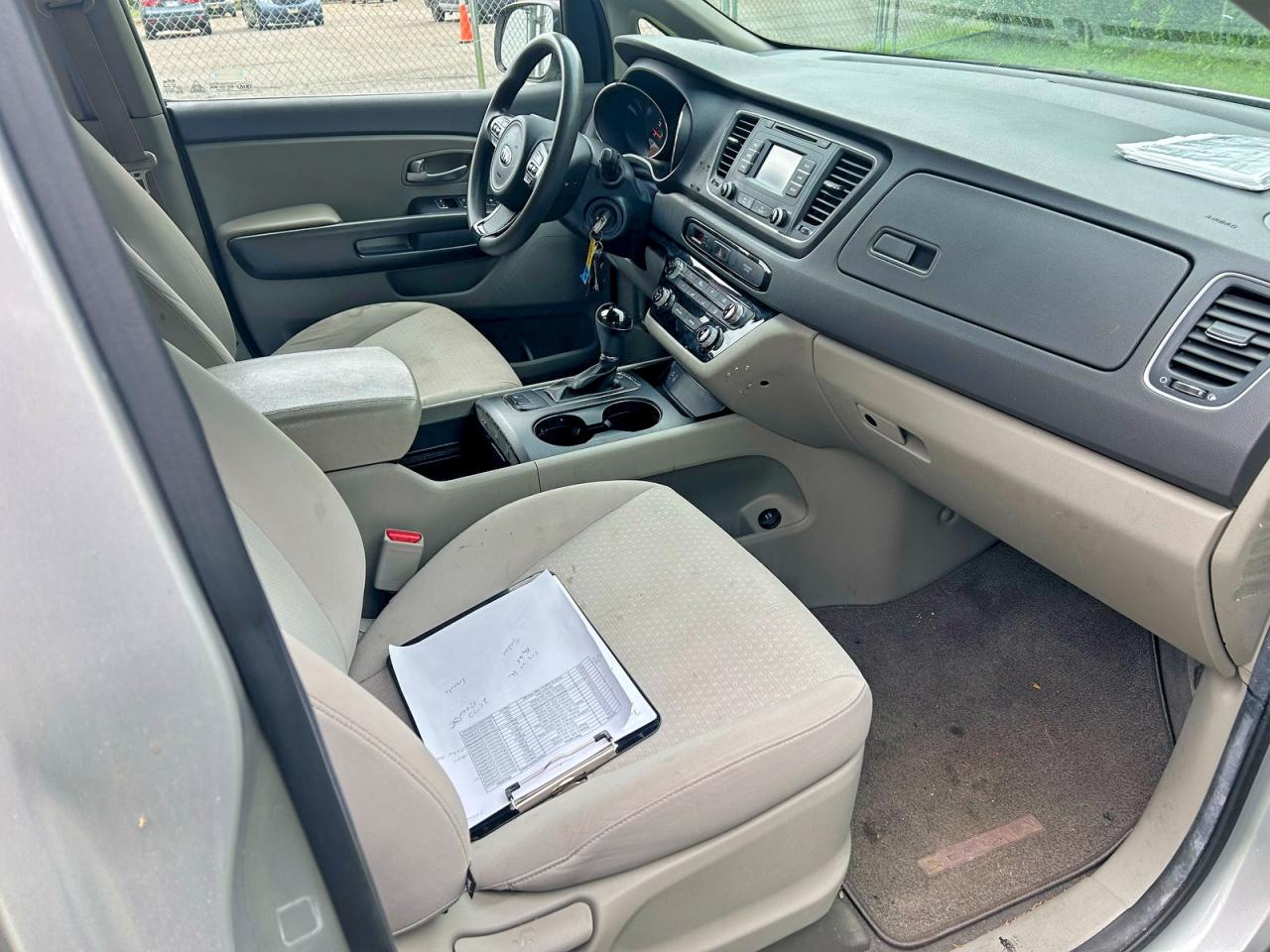 2016 KIA SEDONA