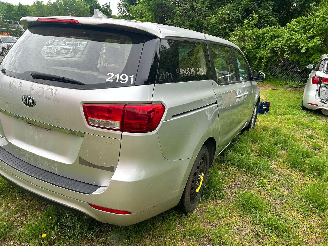 2016 KIA SEDONA