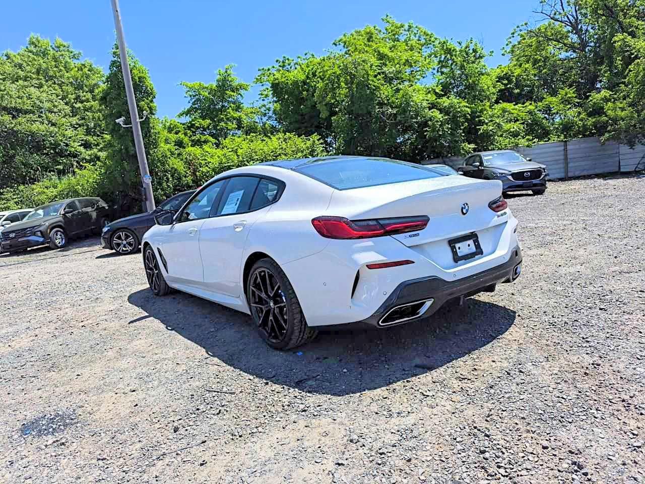 2026 BMW M8