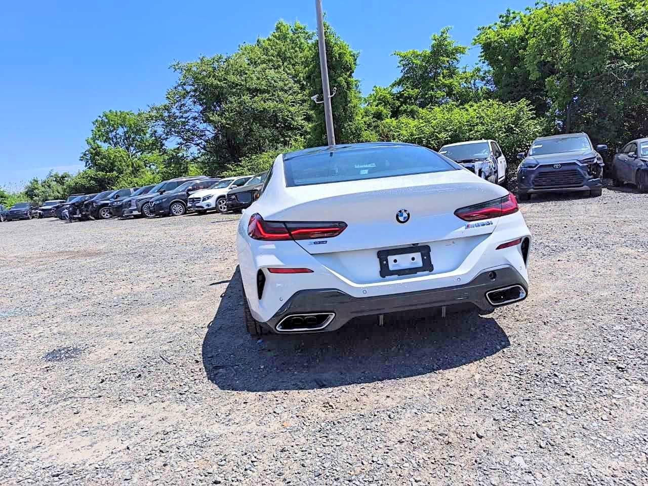 2026 BMW M8