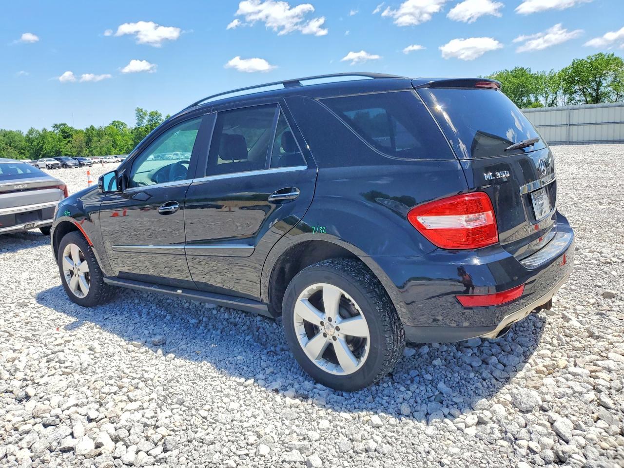 2011 MERCEDES-BENZ M-CLASS