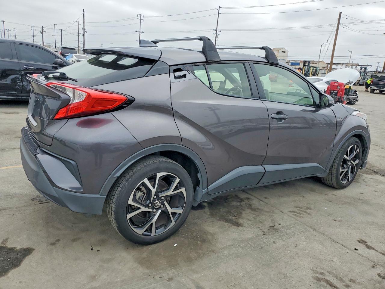 2019 TOYOTA C-HR