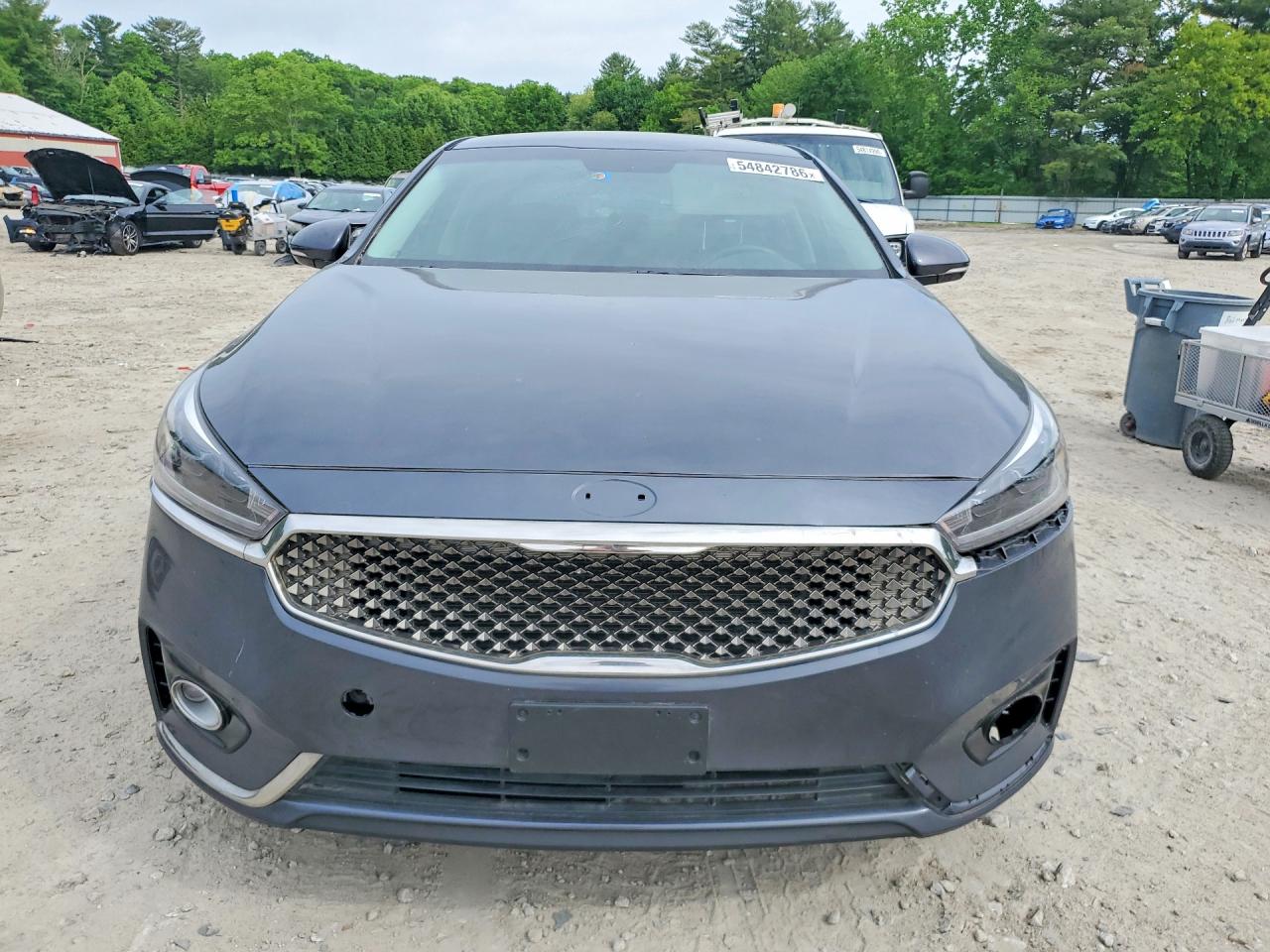 2018 KIA CADENZA