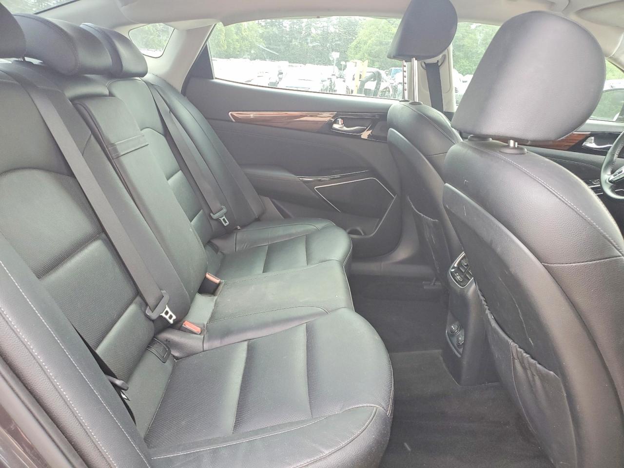 2018 KIA CADENZA