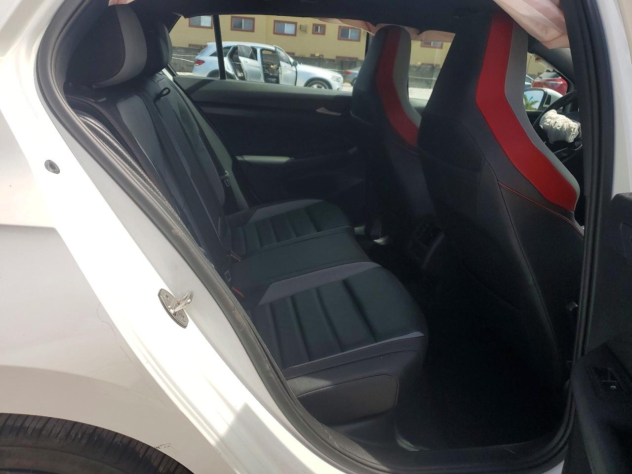 2022 VOLKSWAGEN GTI