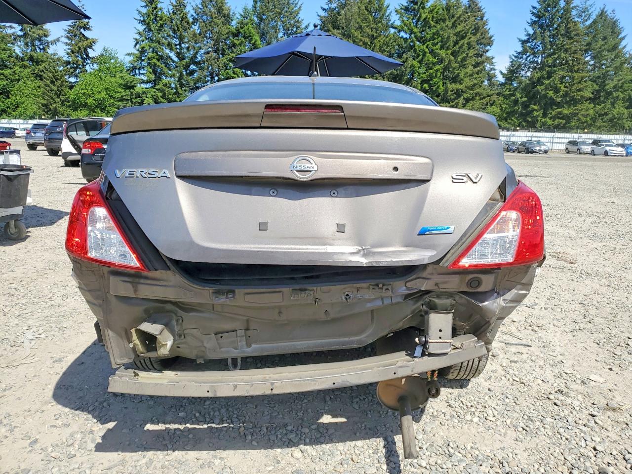 2013 NISSAN VERSA