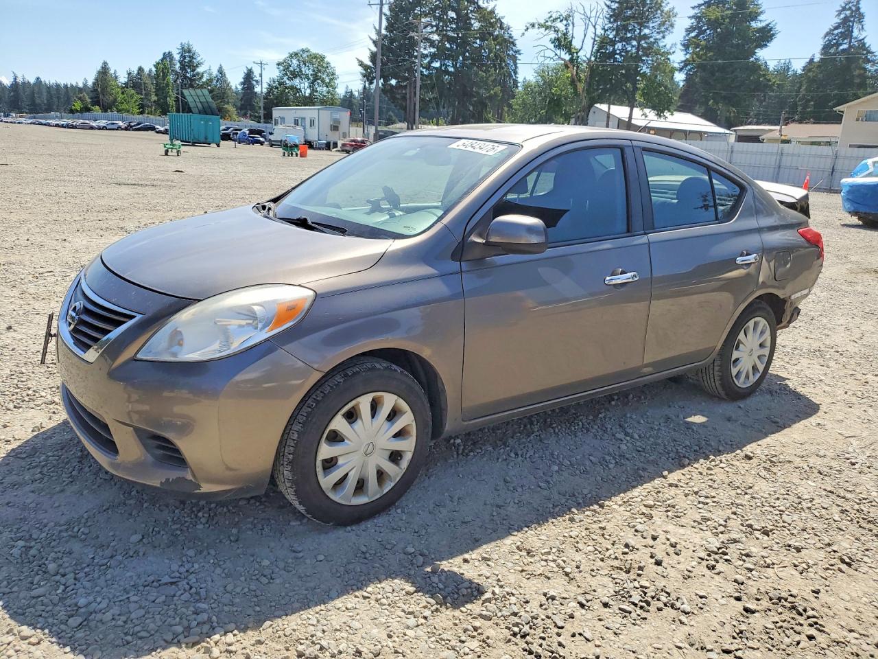 2013 NISSAN VERSA
