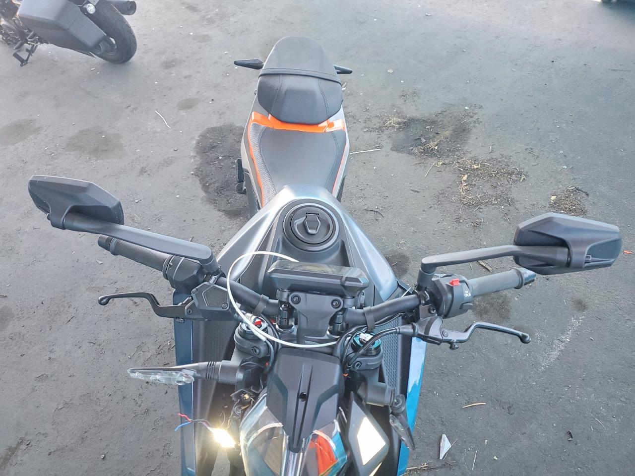 2024 KTM MOTORCYCLE