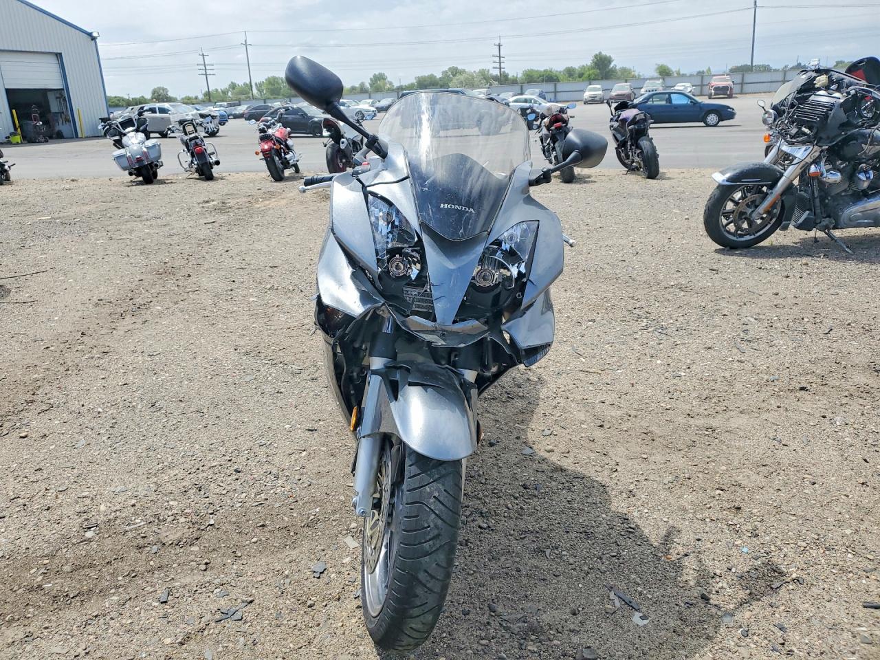 2008 HONDA VFR CYCLE