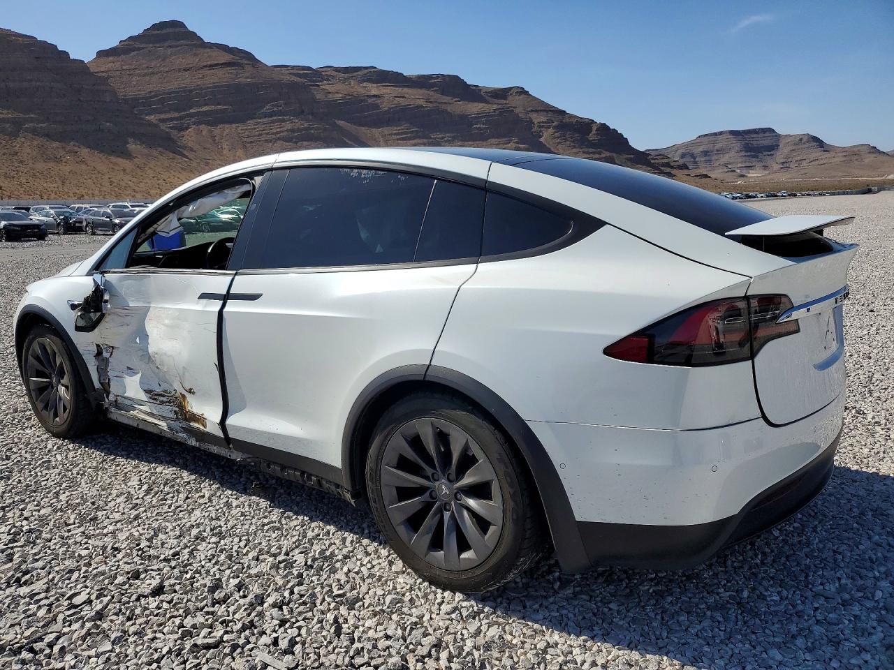 2018 TESLA MODEL X