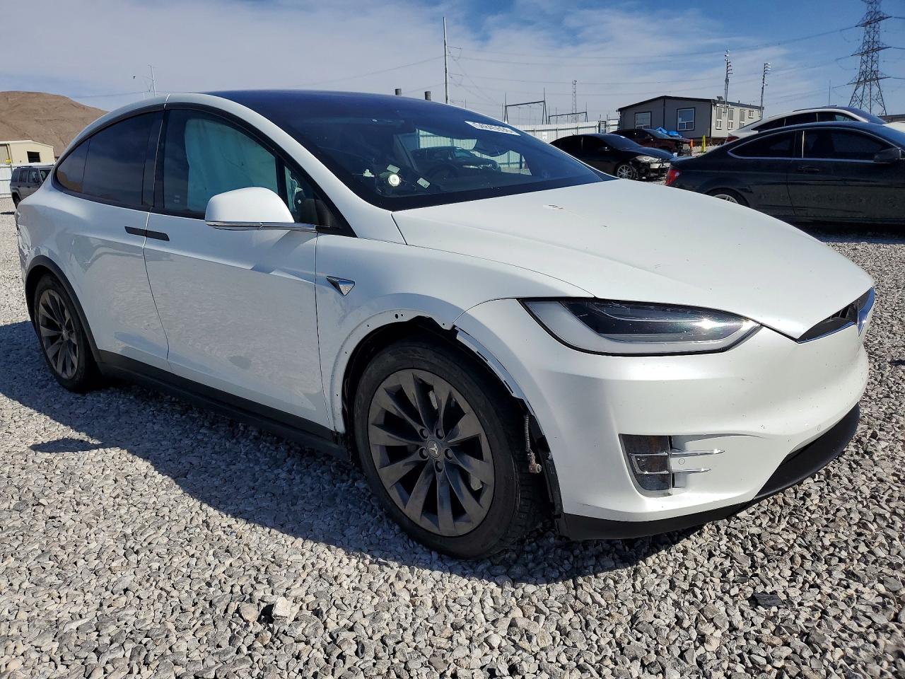 2018 TESLA MODEL X