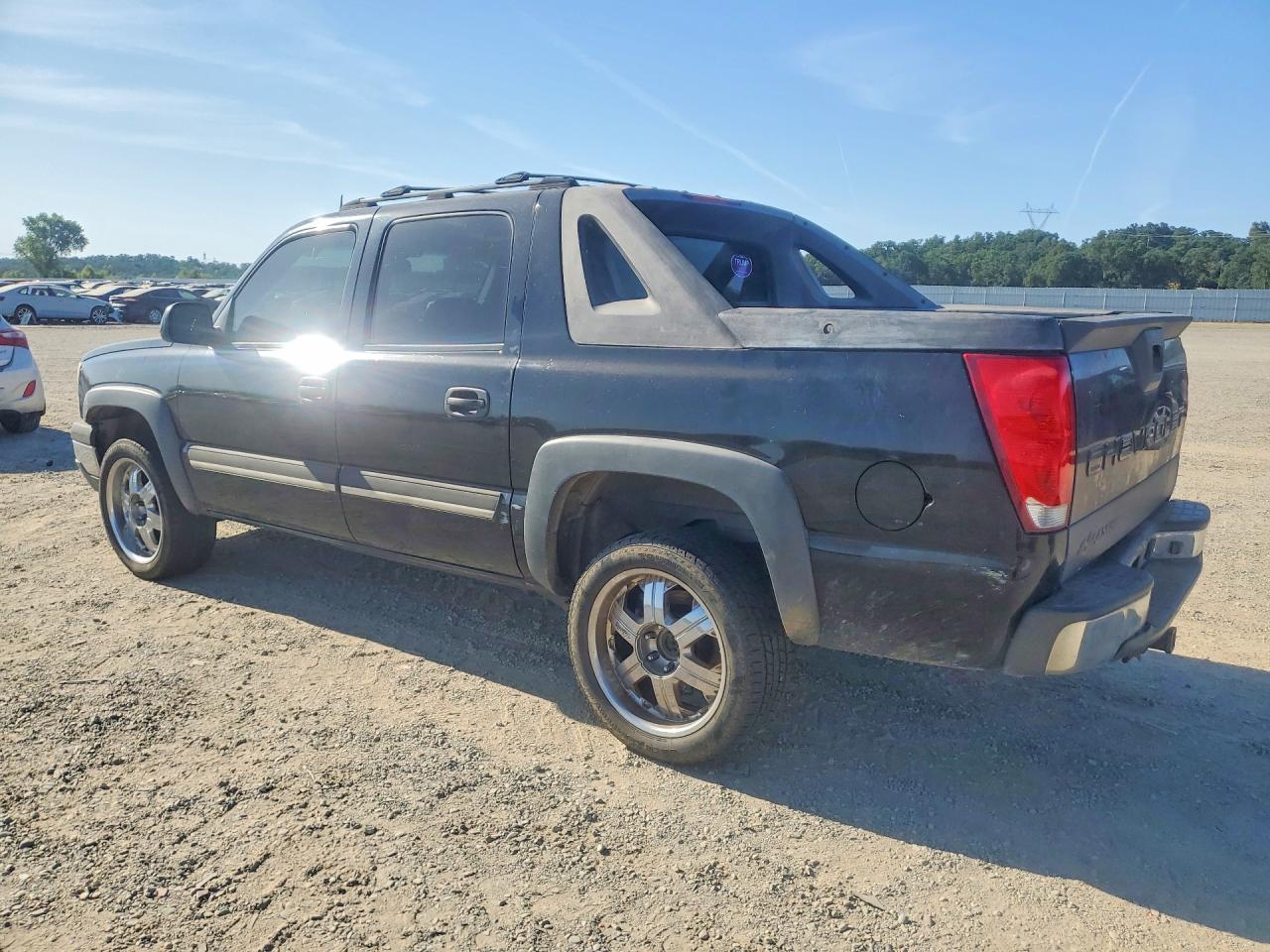 2005 CHEVROLET AVALANCHE