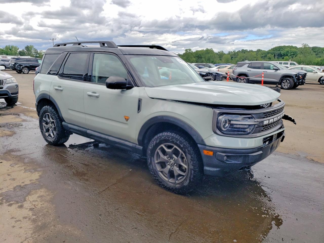 2021 FORD BRONCO