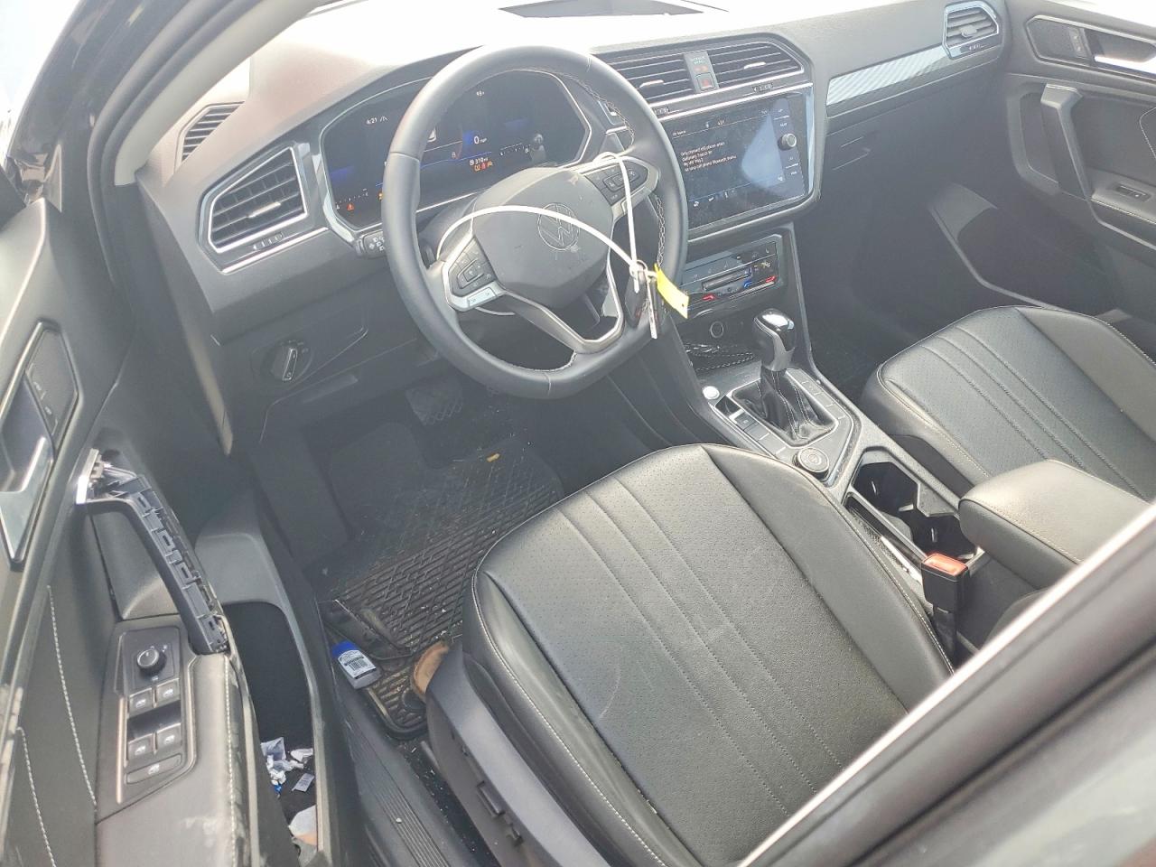 2022 VOLKSWAGEN TIGUAN