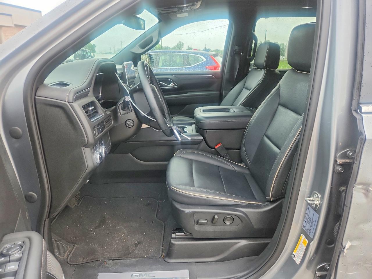 2023 GMC YUKON