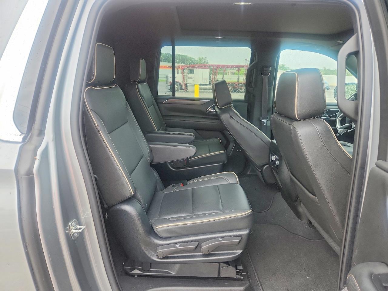 2023 GMC YUKON
