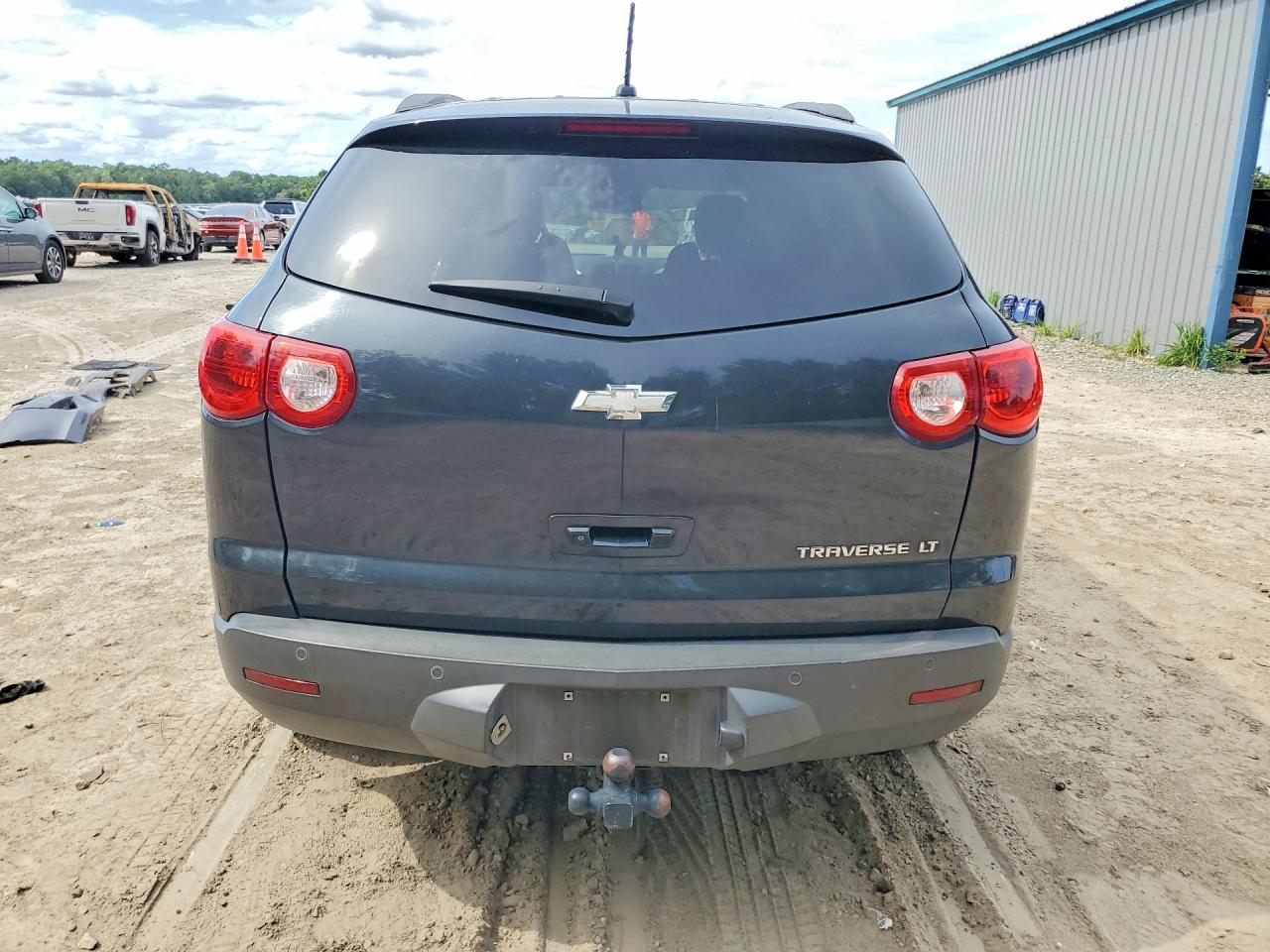 2011 CHEVROLET TRAVERSE