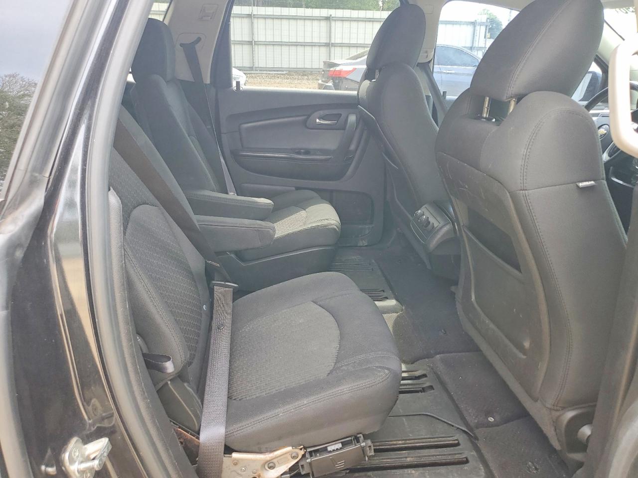 2011 CHEVROLET TRAVERSE