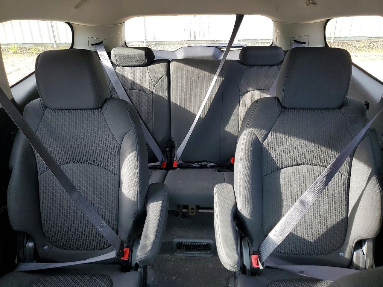 2011 CHEVROLET TRAVERSE