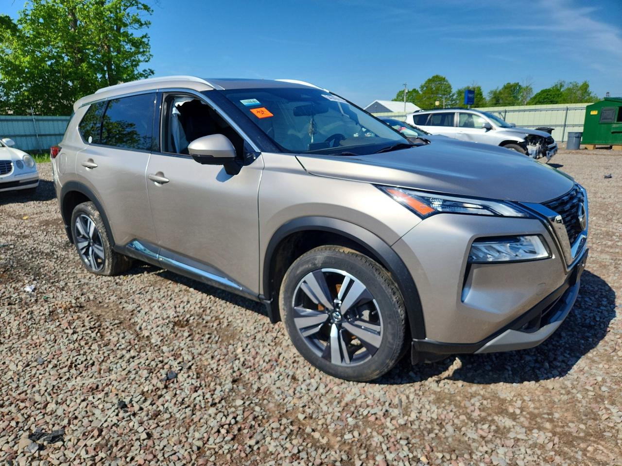2021 NISSAN ROGUE