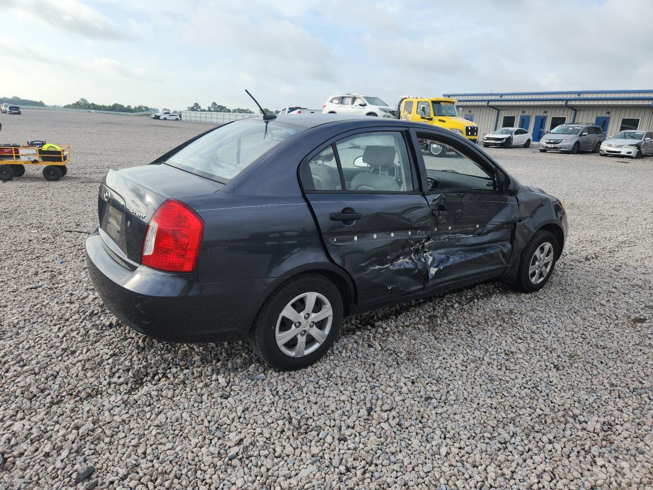2009 HYUNDAI ACCENT