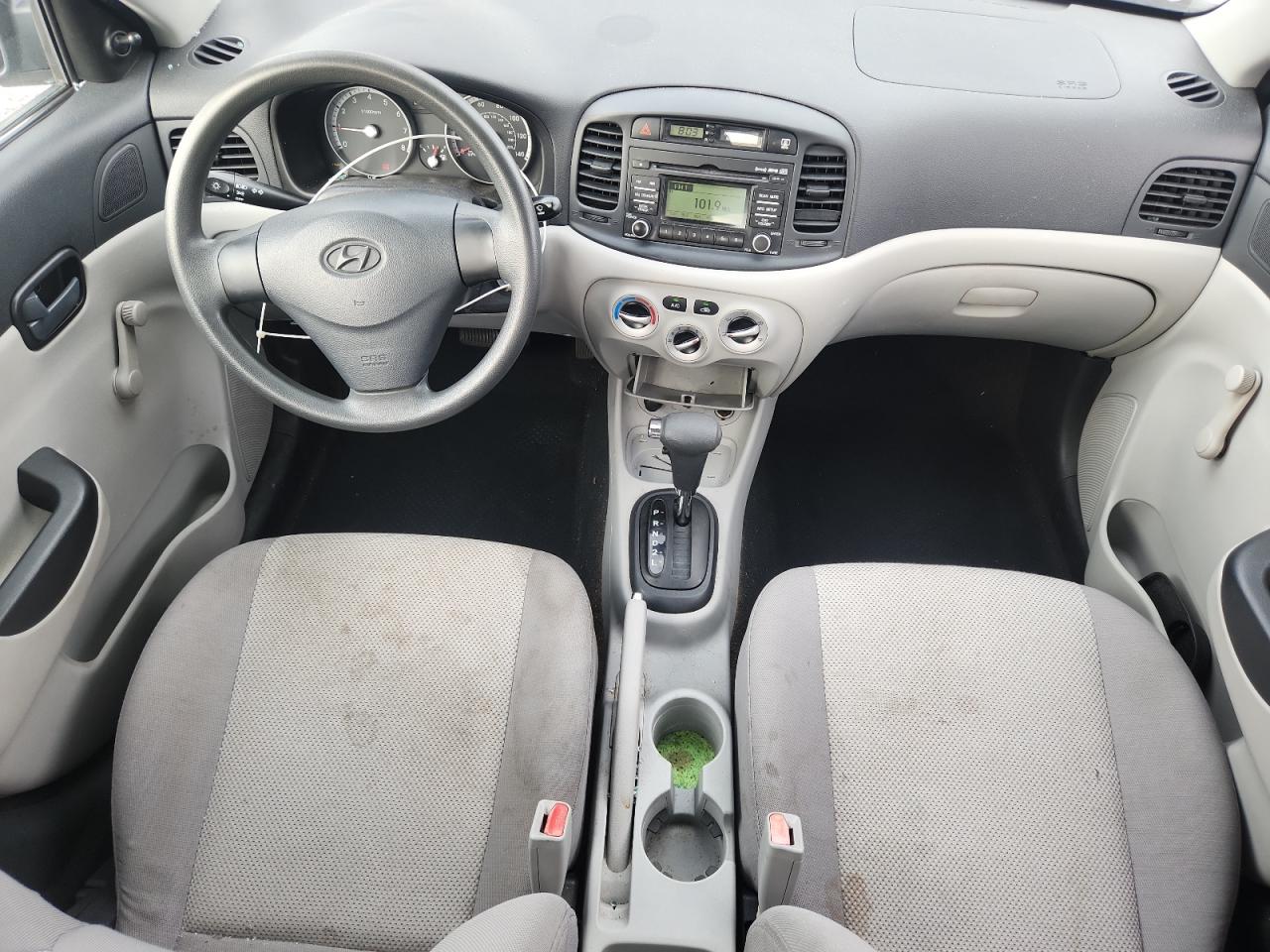 2009 HYUNDAI ACCENT