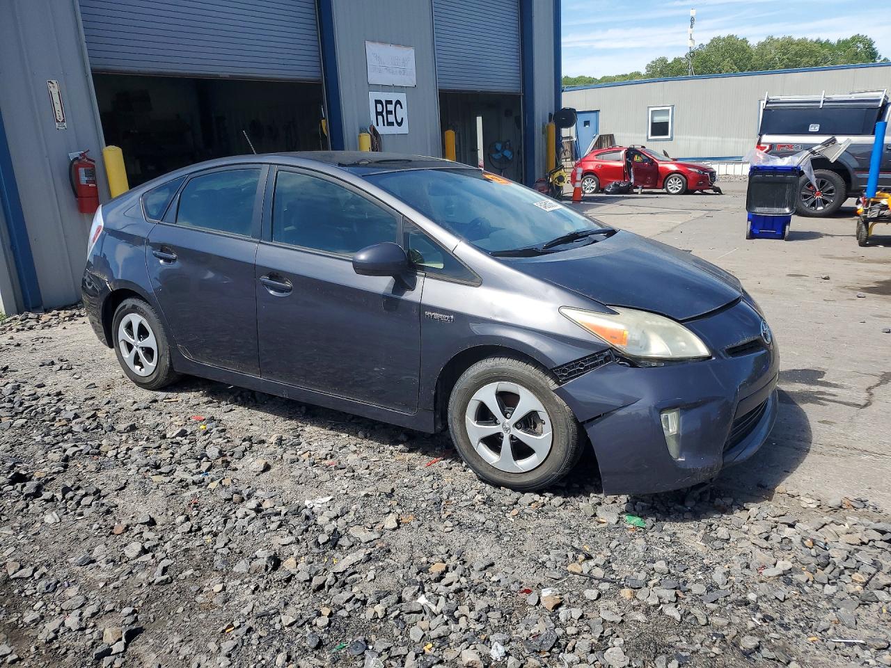 2013 TOYOTA PRIUS