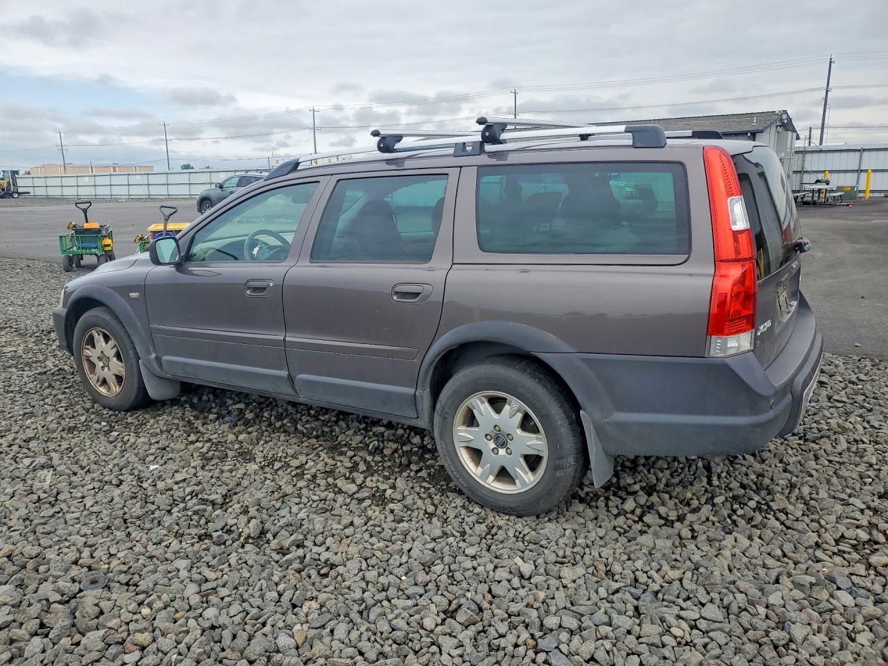2006 VOLVO XC70