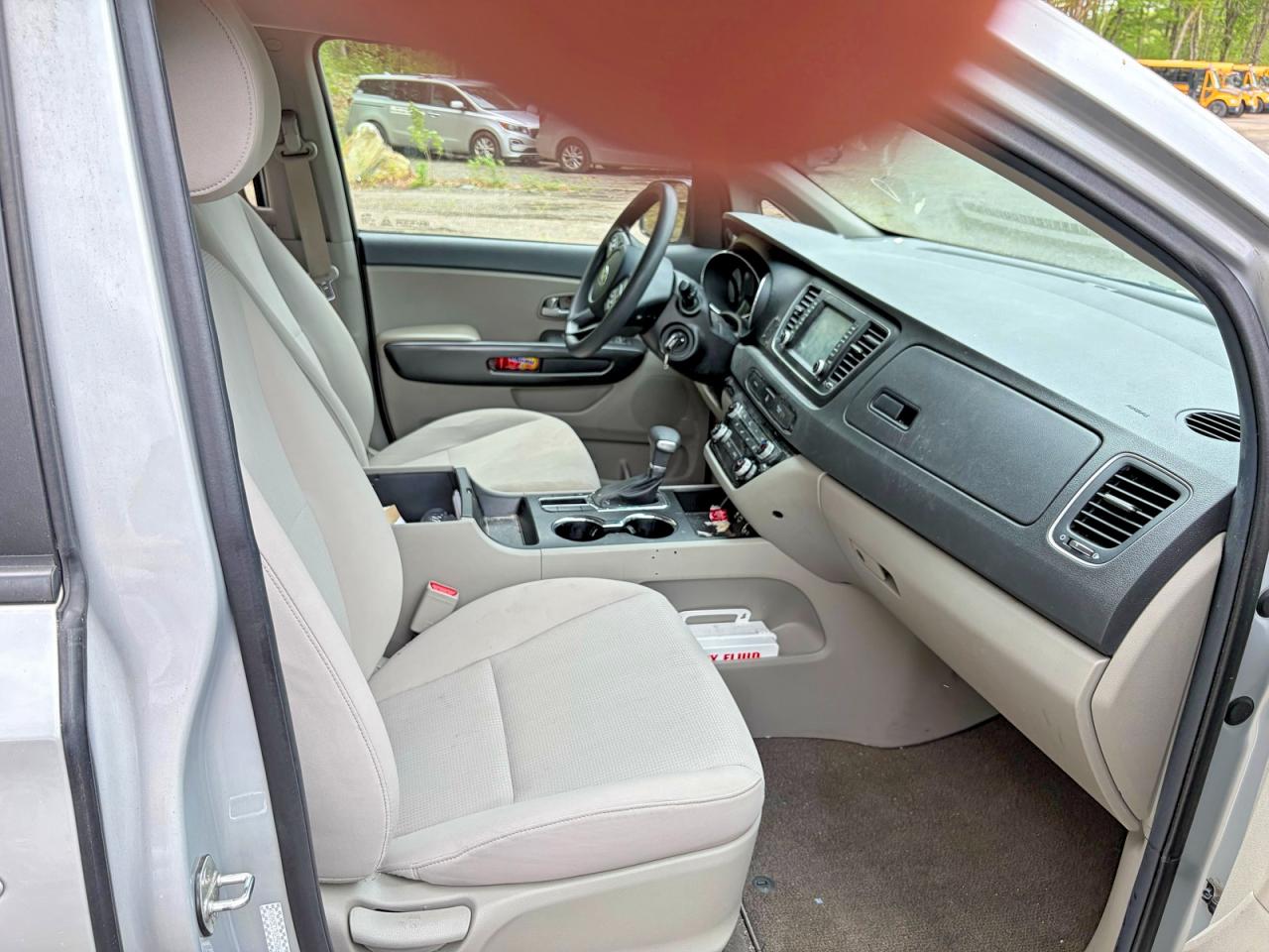 2019 KIA SEDONA