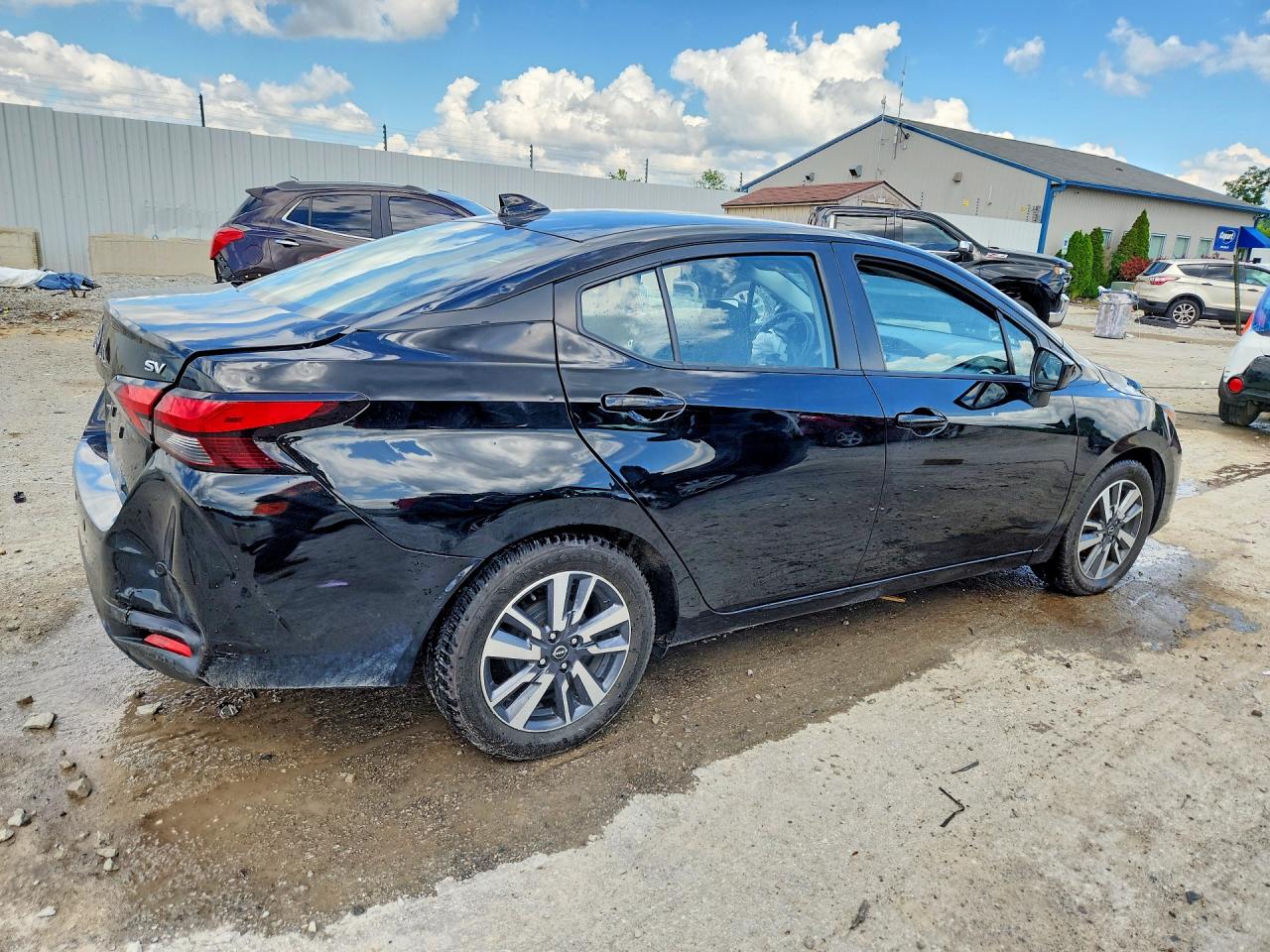 2023 NISSAN VERSA