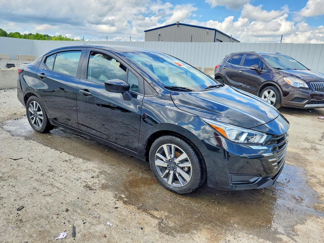 2023 NISSAN VERSA