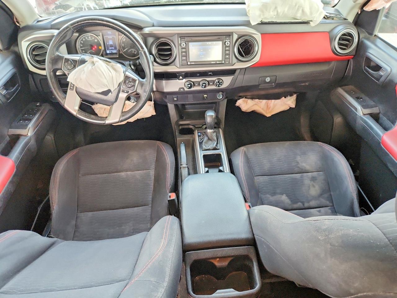 2017 TOYOTA TACOMA