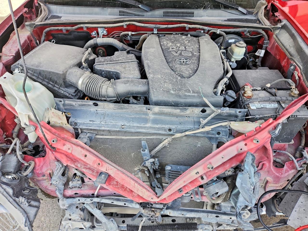 2017 TOYOTA TACOMA