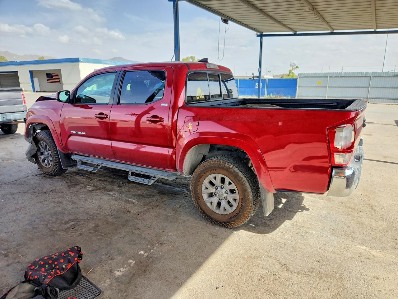 2017 TOYOTA TACOMA
