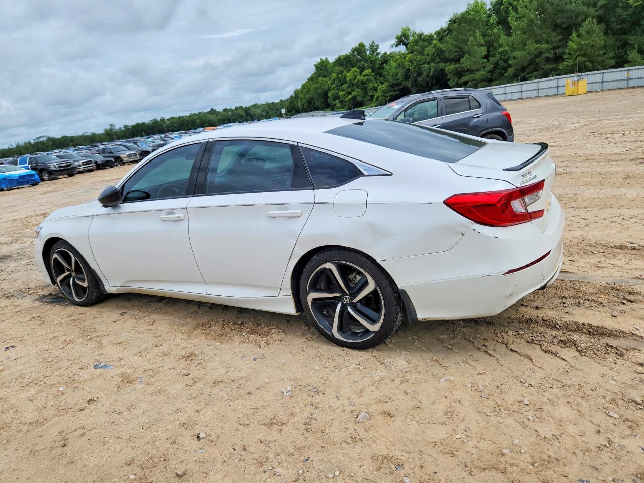 2022 HONDA ACCORD