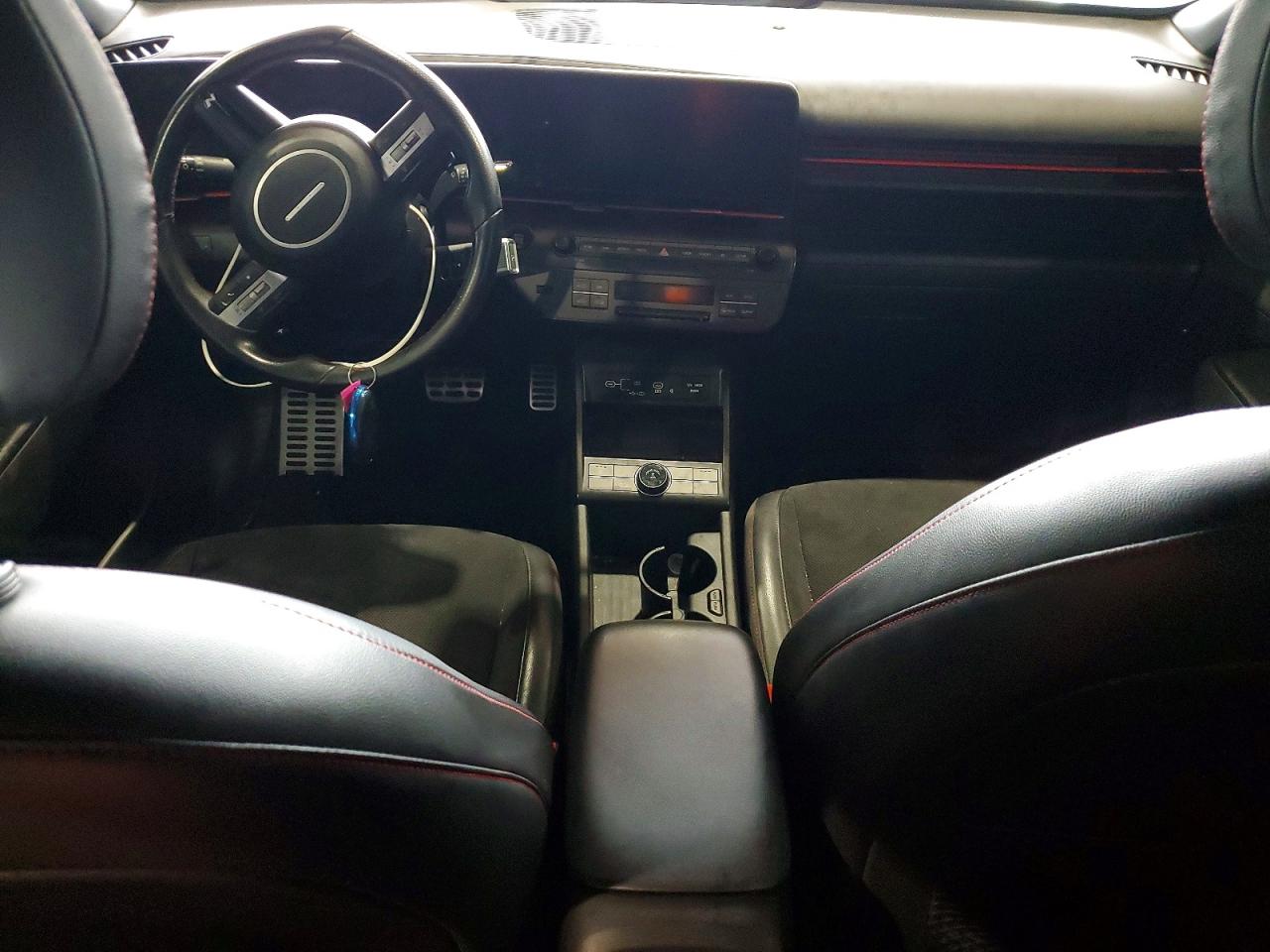 2024 HYUNDAI KONA