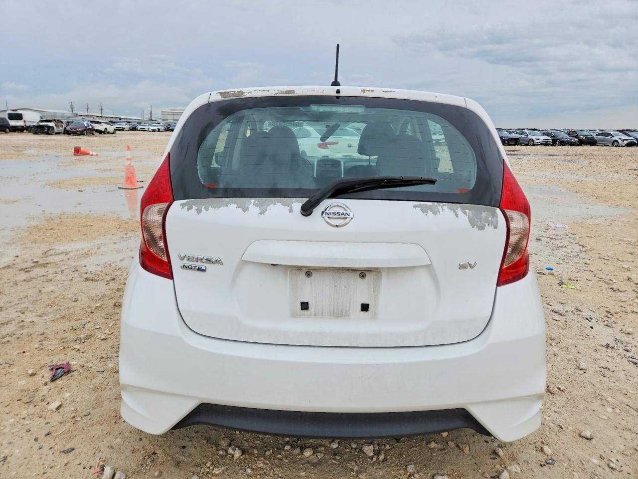 2019 NISSAN VERSA