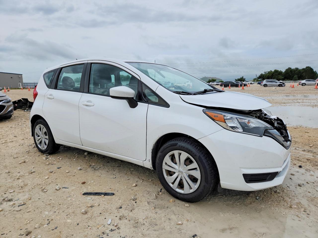 2019 NISSAN VERSA