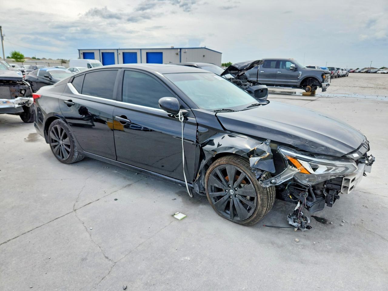 2022 NISSAN ALTIMA